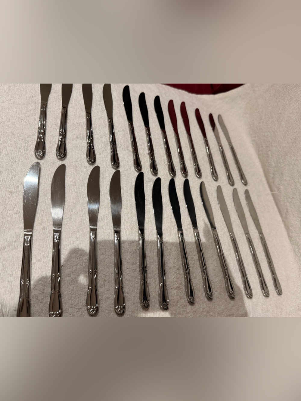 Vintage Oneida  Knife Set